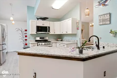 19045 Danny Dr, Eagle River, AK 99577 photo 11