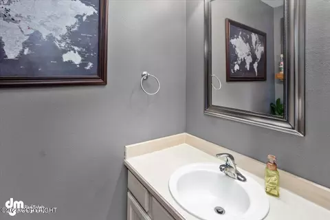 3835 Sycamore Loop, Anchorage, AK 99504 photo 10