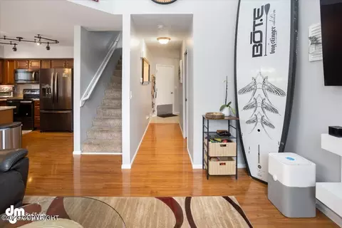 3835 Sycamore Loop, Anchorage, AK 99504 photo 2