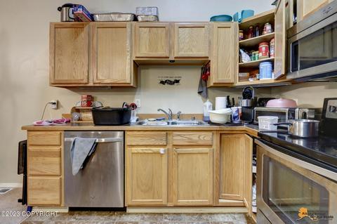 5733 Sapphire Loop # 33A, Anchorage, AK 99504 photo 5