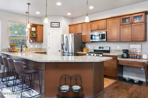 10862 Splendor Loop, Eagle River, AK 99577 photo 8