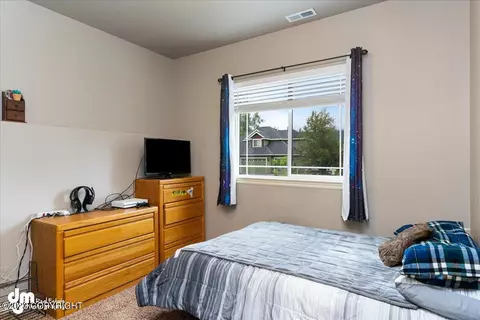 10862 Splendor Loop, Eagle River, AK 99577 photo 22