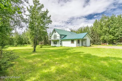 11049 W Dutchess Cir, Houston, AK 99694