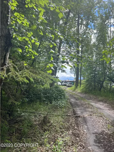 10501 S Knik Goose Bay Rd, Wasilla, AK 99654