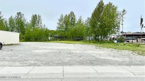 249 N Aspen Dr, Soldotna, AK 99669