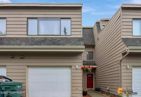 6261 E 41st Ct, Anchorage, AK 99504