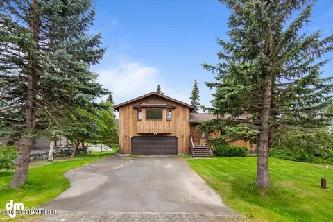7950 Cox Dr, Anchorage, AK 99516