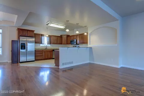 3922 W 84th Ave, Anchorage, AK 99502
