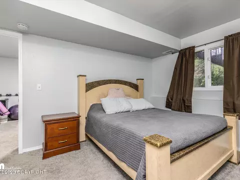 8531 Ridgeway Ave, Anchorage, AK 99504 photo 18