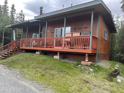 36234 Cottontree Ln, Sterling, AK 99672