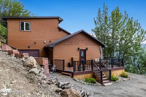 22123 Brownie Dr, Eagle River, AK 99577 photo 3