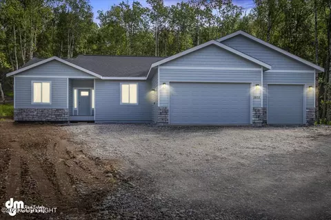 1975 S Laurie Meadows Dr, Wasilla, AK 99623