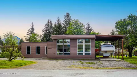 9453 Herbert Pl, Juneau, AK 99801