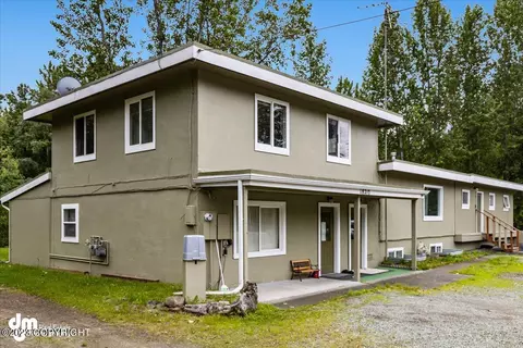 18217 S Birchwood Loop Rd, Chugiak, AK 99567