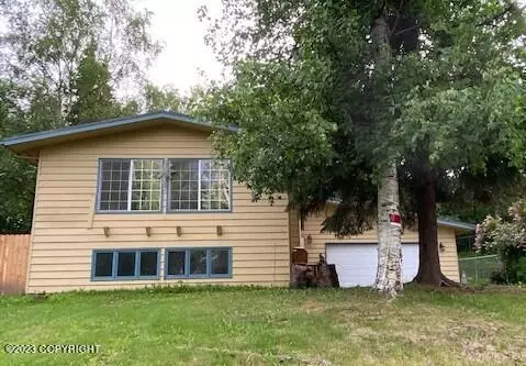 2604 Glenkerry Dr, Anchorage, AK 99504