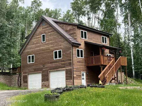 3360 Hillary Ave, Fairbanks, AK 99709