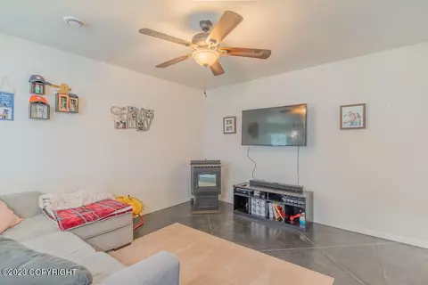 526 E 5th Ave, North Pole, AK 99705 photo 5