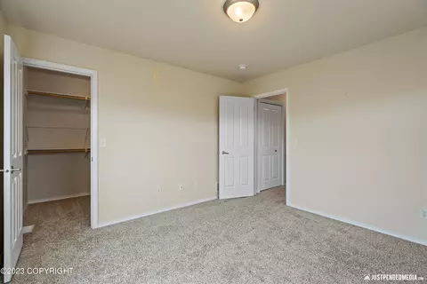 5936 Big Bend Loop, Anchorage, AK 99502 photo 13
