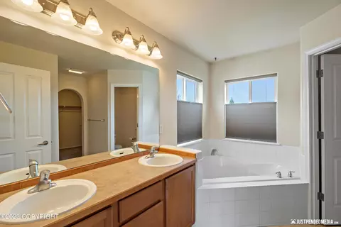 5936 Big Bend Loop, Anchorage, AK 99502 photo 22