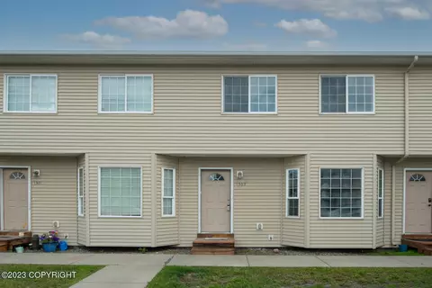 1303 Hillcrest Park Ct # 2, Anchorage, AK 99515
