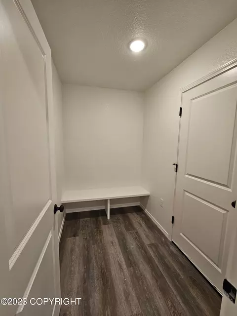 7301 E Graphite Cir, Wasilla, AK 99654 photo 9