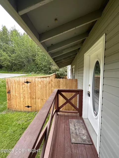 16612 River Heights Loop, Eagle River, AK 99577 photo 4