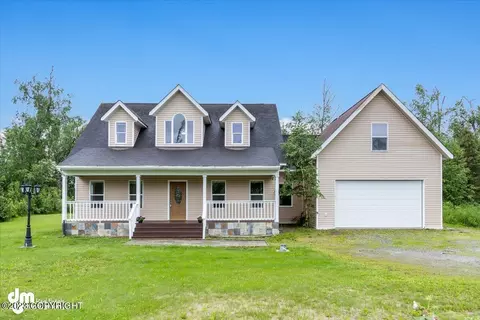 7996 W Tia Terrace Dr, Wasilla, AK 99623