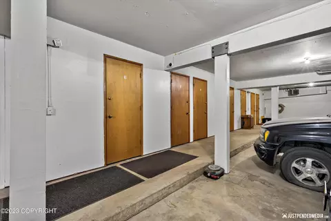 1220 E 16th Ave # 7, Anchorage, AK 99501 photo 29