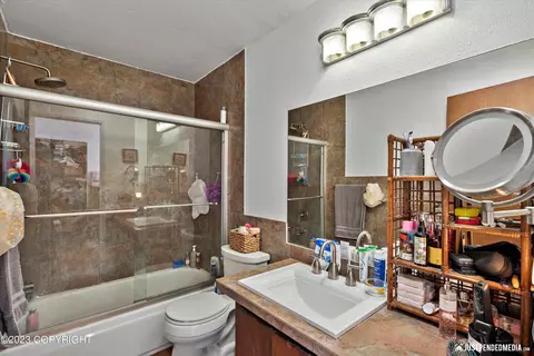 1220 E 16th Ave # 7, Anchorage, AK 99501 photo 25