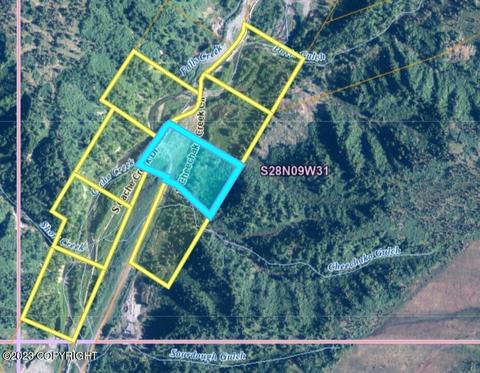 8955 S Cheechako Creek Cir, Trapper Creek, AK 99683