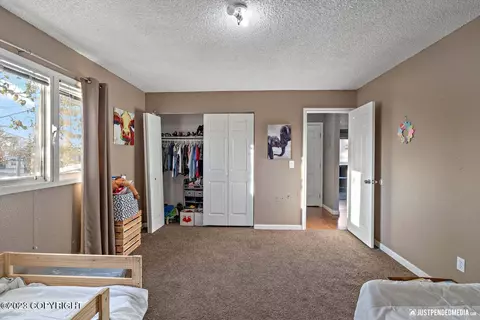 148 Micheal Ct, Anchorage, AK 99504 photo 24