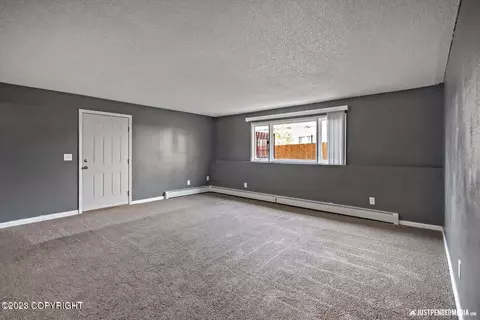 148 Micheal Ct, Anchorage, AK 99504 photo 9