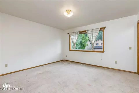 17741 Beaujolais Dr, Eagle River, AK 99577 photo 12