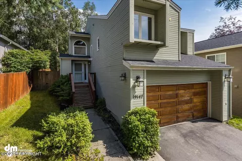 19147 Sarichef Loop, Eagle River, AK 99577