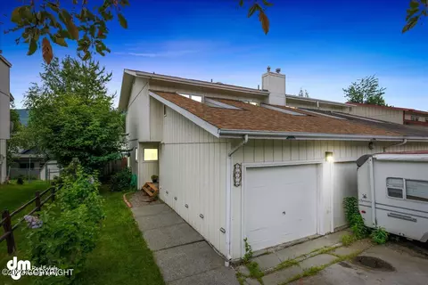 3051 Brookview St, Anchorage, AK 99504