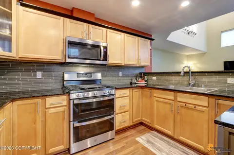 3001 Cheyenne Ct, Anchorage, AK 99507 photo 8
