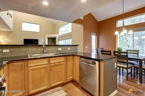3001 Cheyenne Ct, Anchorage, AK 99507 photo 10