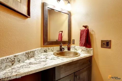 10235 Silvertip Cir, Eagle River, AK 99577 photo 24