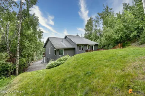 10235 Silvertip Cir, Eagle River, AK 99577 photo 42