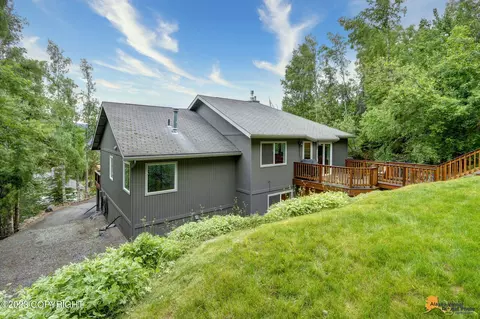 10235 Silvertip Cir, Eagle River, AK 99577 photo 37