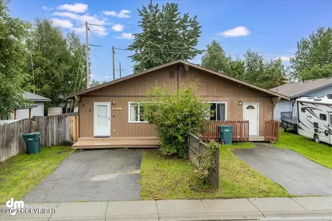 3916 Starburst Cir, Anchorage, AK 99517