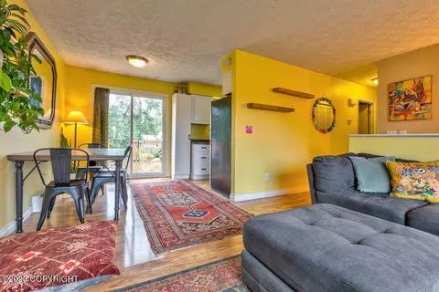 3205 E 18th Cir, Anchorage, AK 99508 photo 7