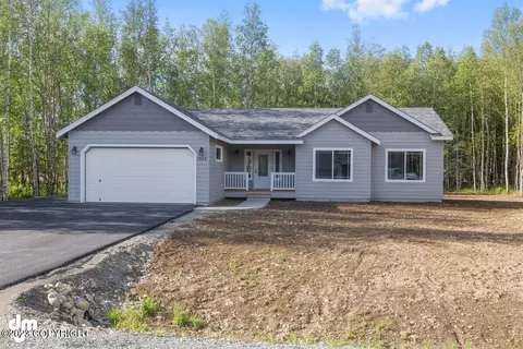 4110 E Zircon Cir, Wasilla, AK 99654