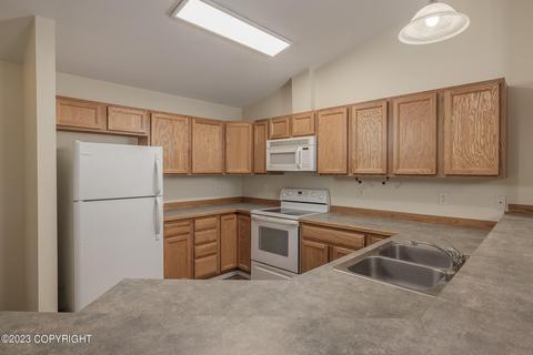 8949 Eagle Place Loop # 26, Eagle River, AK 99577 photo 5