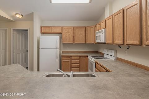 8949 Eagle Place Loop # 26, Eagle River, AK 99577 photo 6