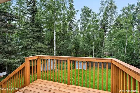9521 Quail Cir, Eagle River, AK 99577 photo 25