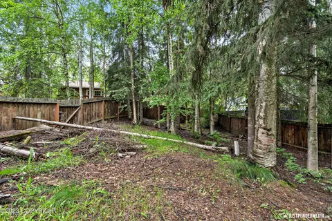 9521 Quail Cir, Eagle River, AK 99577 photo 28