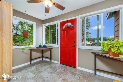 525 E 16th Ave, Anchorage, AK 99501 photo 5