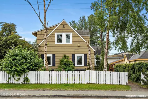 550 E 10th Ave, Anchorage, AK 99501 photo 3