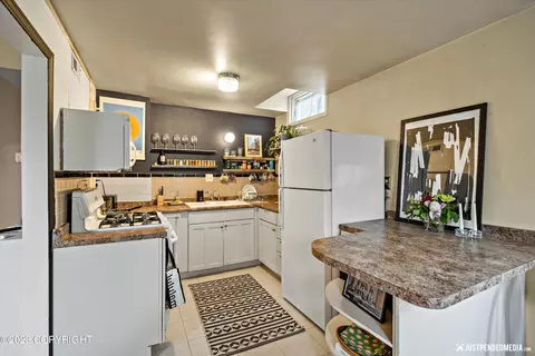 550 E 10th Ave, Anchorage, AK 99501 photo 35